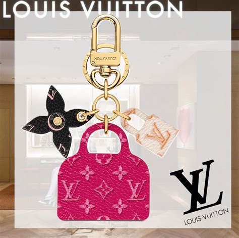 louis vuitton and gucci belts|Louis Vuitton ladies keychains.